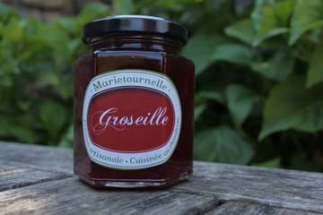 Pot de confiture de Groseille